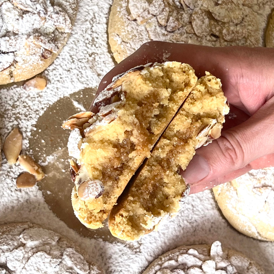 Almond Croissant Cookie